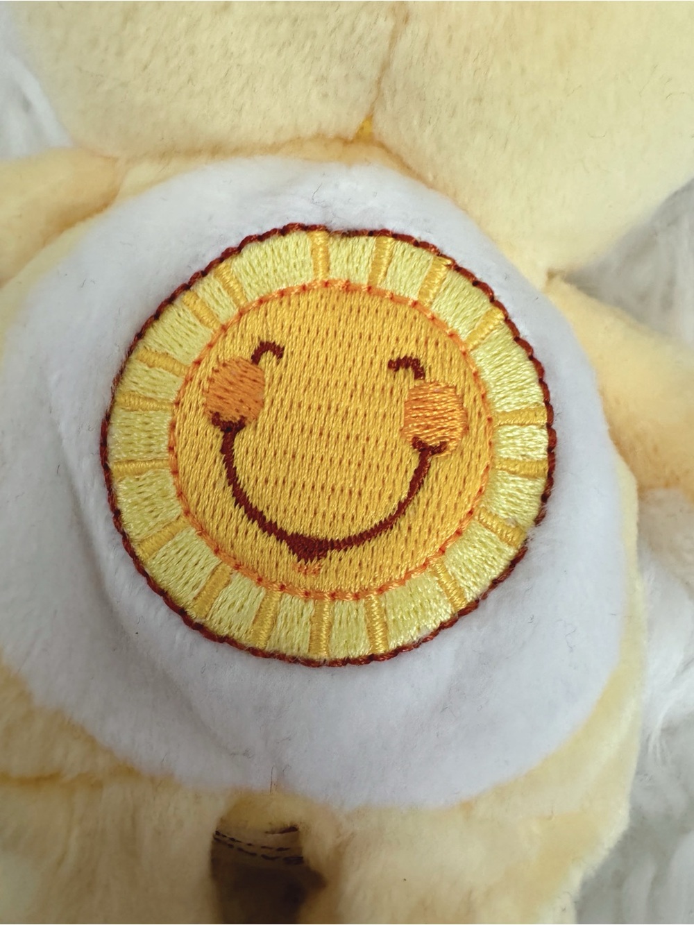 Care bear! 2002 Funshine Bear! - Picture 3 of 6